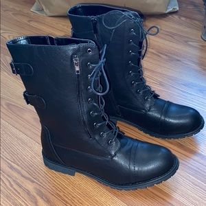 STORE CLOSING! Journee Collection boots